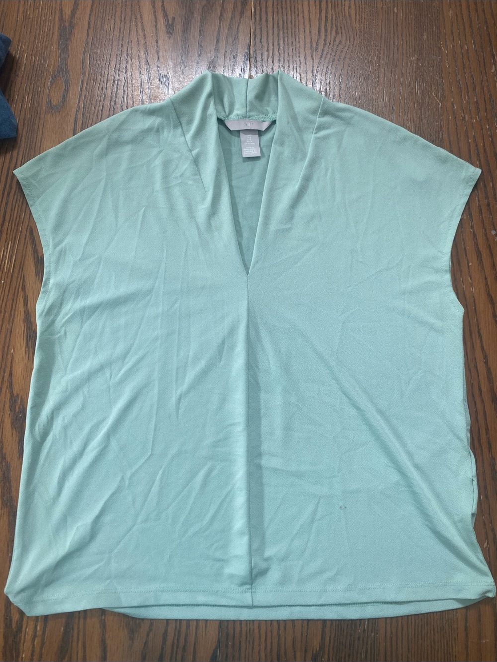 Light mint green V-Neck Cap Sleeve Top